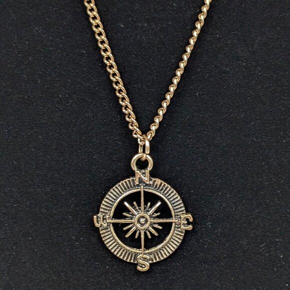 (2/$20) Long Compass Pendant Necklace - Picture 2 of 6